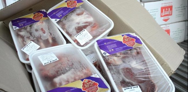 ۵ هزار بسته گوشت گرم به مناطق زلزله زده فین اختصاص یافت