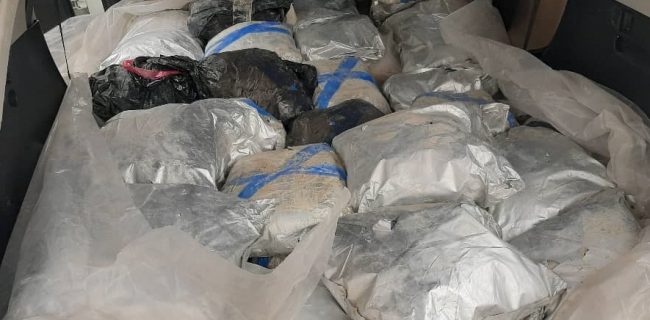 کشف بیش از ۶۵۰ کیلو گرم مواد مخدر در شهرستان پارسیان هرمزگان