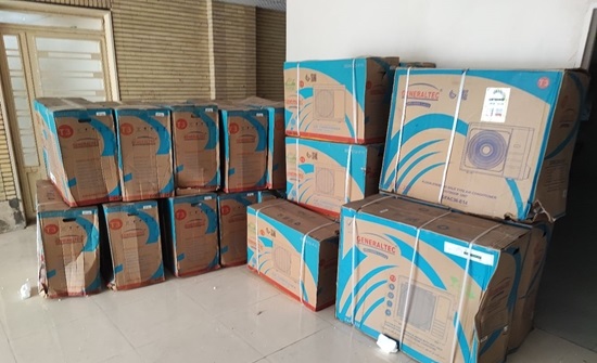 اهدای ۴۰ دستگاه اسپلیت به بیمارستان شهدا بندرلنگه