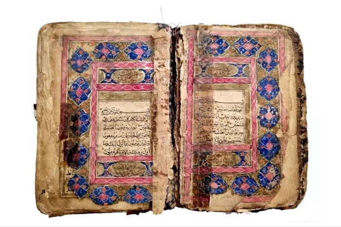 نمایشگاه قرآن‌های قاجاری در موزه مردم‌شناسی خلیج‌فارس بندرعباس