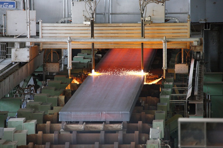 فولاد هرمزگان ، سردمدار رشد تولید در صنعت فولاد کشور