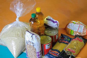 توزیع ۱۵۰ بسته غذایی به نیازمندان گاف و پارامون بشاگرد