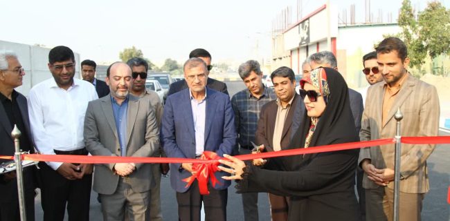 بازگشایی خیابان محله قدیمی اسلام آباد بندرعباس/ خیابان جدید اسلام‌آباد بندرعباس با هزینه ۱۲۰ میلیارد تومان افتتاح شد+ فیلم