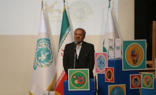 کانون پرورش فکری باید به دل روستاها برود و در عرصه فناوری‌های نوین نقش‌آفرینی کند