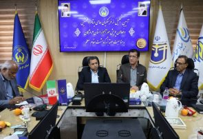 حمایت‌های جامعه فرهنگیان از تحصیل باکیفیت دانش آموزان یتیم هرمزگان در پویش مهر آموز