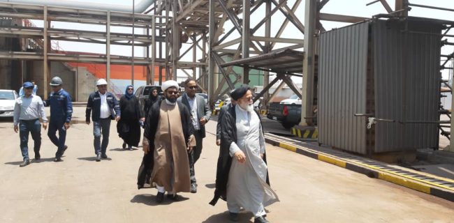 بازدید میدانی ۴۰۰ دانشجو از صنایع بزرگ هرمزگان؛ پیوند علم و صنعت در بندرعباس