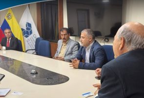 برگزاری نشست رئیس اتاق ملی صنایع غذایی ونزوئلا با هیأت تجاری اتاق بازرگانی هرمزگان