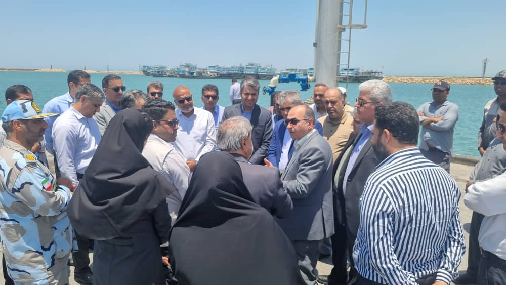 بازدید مدیر کل دفتر امور مرزی و مرزنشینان وزارت کشور از بندر سیریک