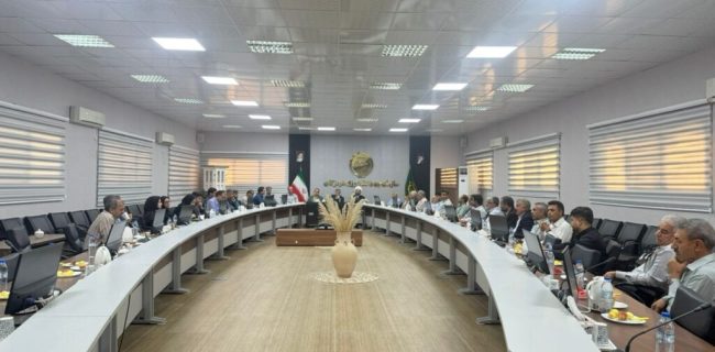 برگزاری نشست هم‌اندیشی فعالان بخش کشاورزی هرمزگان با محوریت بررسی راهکارهای مقابله با خشکسالی و توسعه سرمایه گذاری