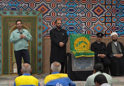با موفقیت از موانع و مشکلات عبور خواهیم کرد