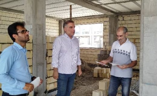 بازدید نظارتی بسیج مهندسین میناب از پروژه‌های نهضت ملی مسکن