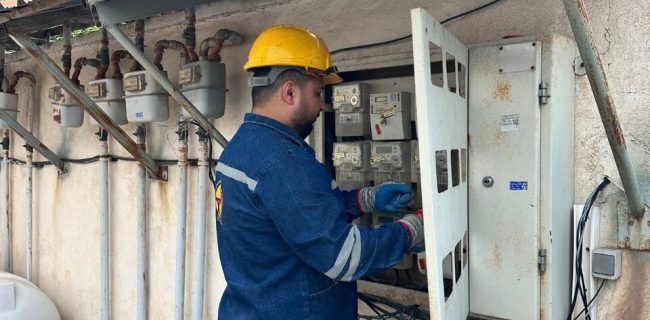 مشترکان بزرگ و پرمصرف در اولویت نصب کنتور هوشمند قرار دارند