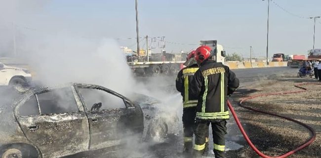 حریق خودرو سمند حامل سوخت در میدان بابا غلام