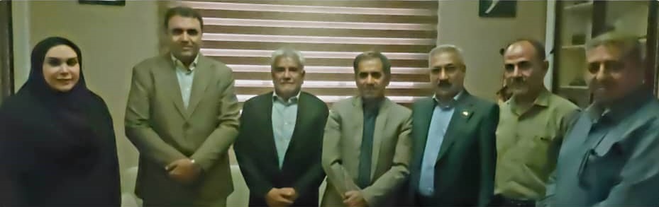 دیدار همدلانه هیات رئیسه اتاق اصناف مرکز هرمزگان با رئیس سازمان صنعت، معدن و تجارت استان به مناسبت هفته صنعت