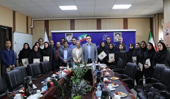 کارکنان مدیریت آمار و فناوری اطلاعات دانشگاه علوم پزشکی هرمزگان تجلیل شدند
