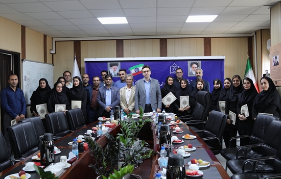 کارکنان مدیریت آمار و فناوری اطلاعات دانشگاه علوم پزشکی هرمزگان تجلیل شدند