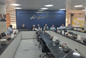 برگزاری نشست بررسی تفاهم‌نامه همکاری سازمان شیلات ایران با اتاق بازرگانی هرمزگان، نظام مهندسی کشاورزی و منابع طبیعی و اتحادیه تولیدکنندگان و صادرکنندگان آبزیان