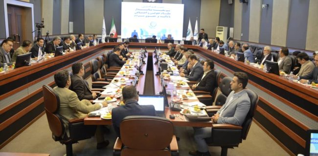 توسعه نظام حقوقی با محوریت کانون‌های وکلا؛ راهکارهای عملی در کیش بررسی شد