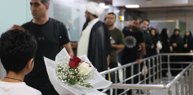 اولین پرواز برگشت زائران اربعین وارد بندرعباس شد