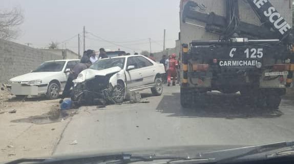 برخورد خودرو در آبشورک ۳مصدوم برجای گذاشت