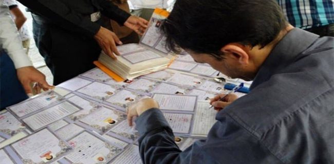 کمک ۲ میلیارد و ۶۹۲ میلیون تومانی حامیان نیک اندیش برای رفع نیازهای خانواده‌های ایتام بندرلنگه ای