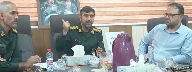 نشست هم‌اندیشی فرمانده سپاه بندرعباس با مدیران مجتمع‌های تجاری؛ از دغدغه‌های صنفی تا امنیت شهری