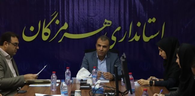 ظرفیت‌های بار ملوانی و بنادر محلی هرمزگان در خدمت توسعه تجارت خرد و تأمین کالاهای اساسی قرار می گیرد