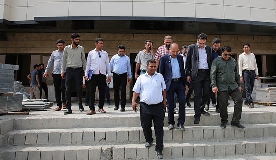 تاکید بر تکمیل بیمارستان ۱۶۰ تخت‌خوابی میناب و تقویت زیرساخت‌های بهداشت و درمان سیریک