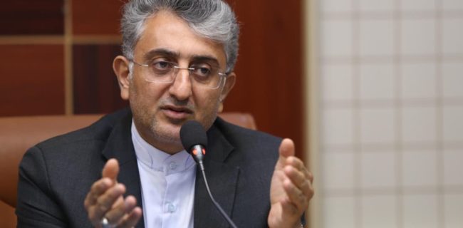 شهردار بندرعباس: قهرمانی بانوان ساحلی، افتخاری برای شهر/ فرهیختگان در همه عرصه‌ها باید دیده شوند