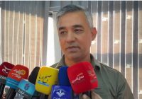 از میدان ۱۷ شهریور تا دفاع مقدس؛ مدیرکل محیط‌زیست همراه با خبرنگاران در اتوبوس شهری+فیلم
