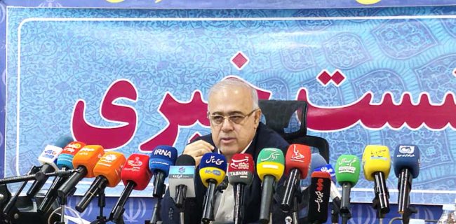 پلاک منطقه آزاد دیگر ممنوع نیست؛ استاندار هرمزگان قفل تردد را شکست+فیلم