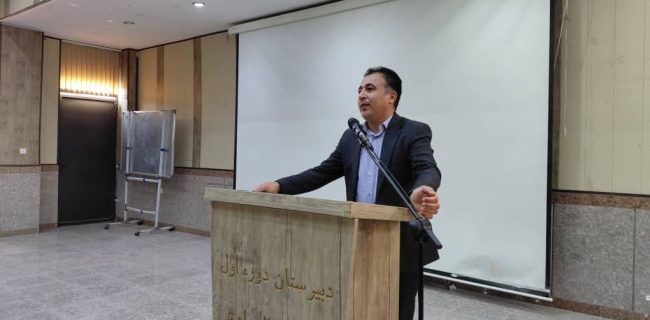 سرایداران و خدمت‌گزاران یاری‌گران مؤثر تعلیم‌ و تربیت در آستانه بازگشایی مدارس هستند