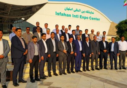 حضور شهردار قشم در نمایشگاه مدیریت شهری؛ از پسماند تا حمل‌ونقل هوشمند