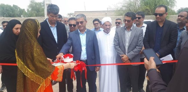 بهره برداری از هنرستان ۶ کلاسه رویین تن در شهرستان بندرخمیر