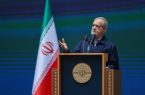 تجلیل از ۳ واحد صنعتی استان هرمزگان در روز ملی صادرات/تحقق ۵۷درصدی هدف گذاری صادرات غیرنفتی هرمزگان در شش ماهه نخست سالجاری