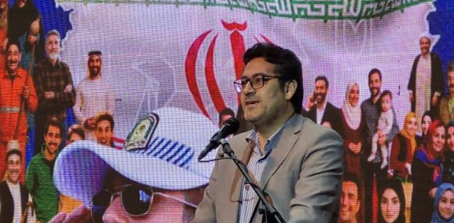 جامعه از کمبود کتابخوانی و مصرف بی‌رویه آب رنج می‌برد/ جامعه ما ۲بحران بزرگ دارد؛ کمبود کتابخوانی و آب