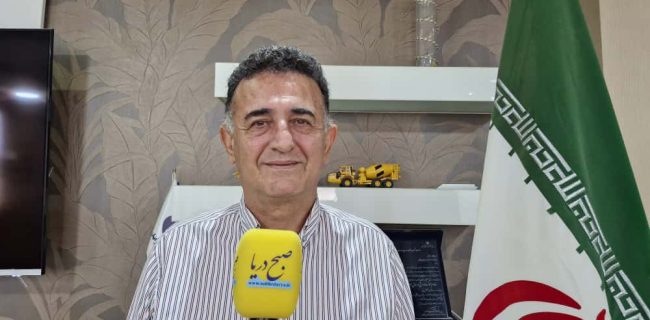 تولیدکننده زیر بار بی‌برقی، تورم و بوروکراسی خم شده است/ دست تولیدکننده را نگیرند، پایش را رها کنند/ پایتخت اقتصادی کشور هنوز نمایشگاه بین‌المللی در خور ندارد+فیلم