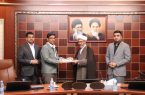 تقدیر از رئیس سازمان آرامستان شهرداری بندرعباس توسط رئیس شورای اسلامی شهر بندرعباس