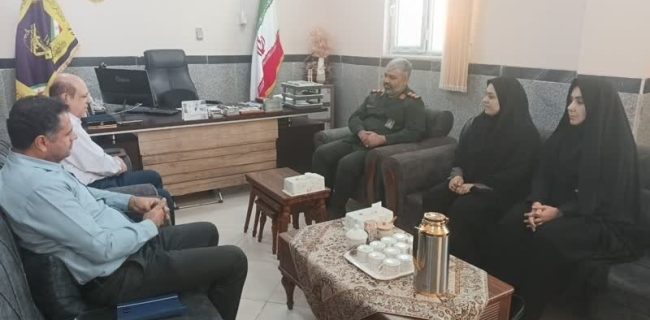 دیدار رئیس اداره بهزیستی با فرمانده سپاه شهرستان بستک