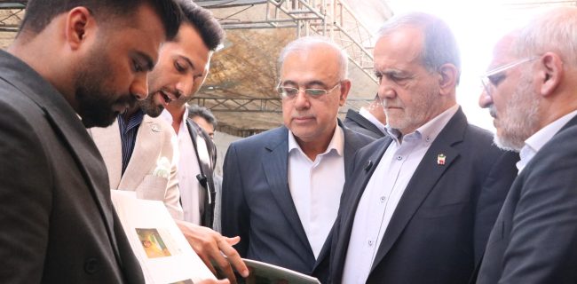 تأکید رئیس‌جمهور بر اجرای پروژه «نخستین جزیره سبز ایران» در هرمزگان