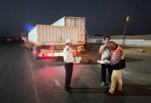 شناسایی ۴ ناوگان متخلف در طرح مشترک کنترل ایمنی محور بندرعباس – حاجیآباد