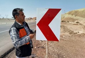 تعویض ۳۰ تابلو فرسوده در محور بندرعباس – حاجی‌آباد برای افزایش ایمنی تردد