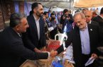 بازدید رئیس‌جمهور از غرفه شهر خلاق بندرعباس در جریان سفر به هرمزگان