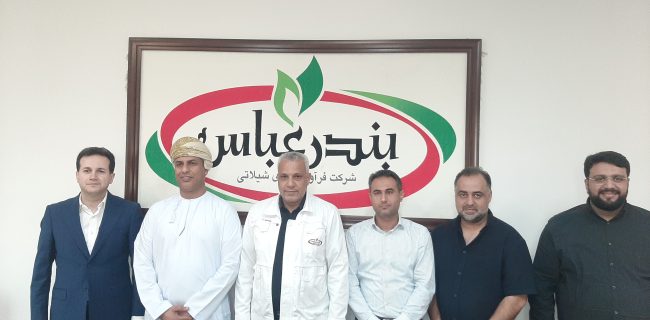 بازدید معاون مناطق صنعتی و مدیریت شهرکهای صنعتی و مناطق آزاد عمان و مدیرعامل شهرک‌های صنعتی هرمزگان از واحدهای تولیدی بندرعباس