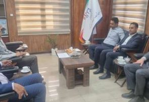 بررسی موانع صدور اسناد مالکیت در نشست با اداره ثبت اسناد استان