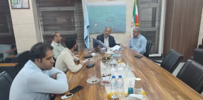 دیدار نماینده مردم هرمزگان در مجلس شورای اسلامی با مدیرکل شیلات هرمزگان دیدار نماینده مردم هرمزگان در مجلس شورای اسلامی با مدیرکل شیلات هرمزگان