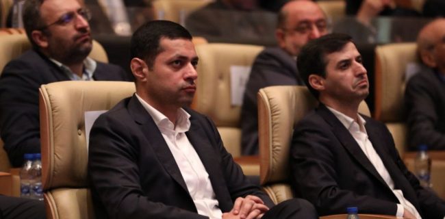 حضور مدیرعامل شرکت صبا فولاد خلیج فارس در آیین افتتاحیه سمپوزیوم فولاد ۱۴۰۴ حضور مدیرعامل شرکت صبا فولاد خلیج فارس در آیین افتتاحیه سمپوزیوم فولاد ۱۴۰۴