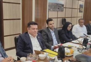 نشست هیئت‌مدیره انجمن کارفرمایی صنعت پالایش نفت کشور به میزبانی شرکت پالایش نفت بندرعباس/ بررسی راهکارهای حل معضلات پالایشگاه ها با حمایت مجلس