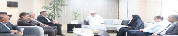 دیدار مدیرکل تعاون، کار و رفاه اجتماعی هرمزگان با امام جمعه اهل سنت بندرعباس