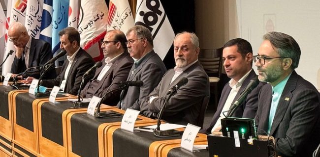 مدیر عامل SKS؛ هوشمند سازی مسیر جدید فولاد سبز ایران مدیر عامل SKS؛ هوشمند سازی مسیر جدید فولاد سبز ایران